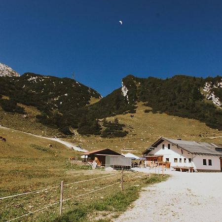 Hochalm-Premium-Campingfass Auf 1705 M, No Car Access 가르미슈파르텐키르헨 외부 사진